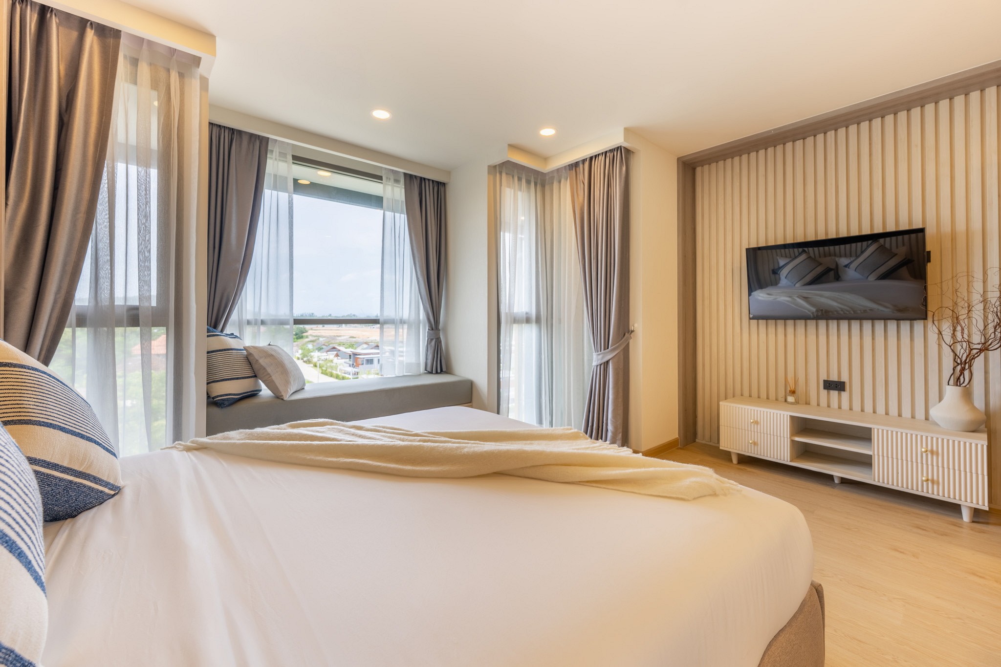 Duplex 2 Bedroom Suite Golf View